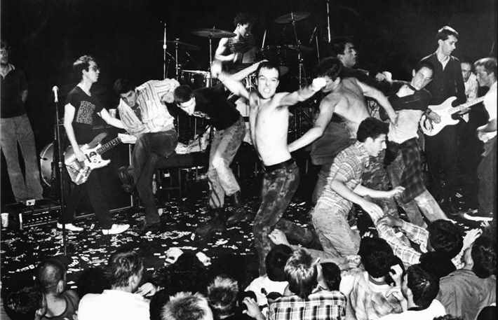 DeadKennedys-1981