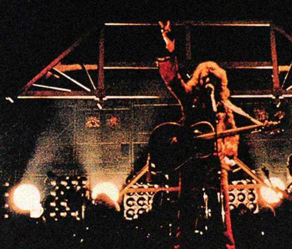 NielDiamond-1972-HotAugust-02